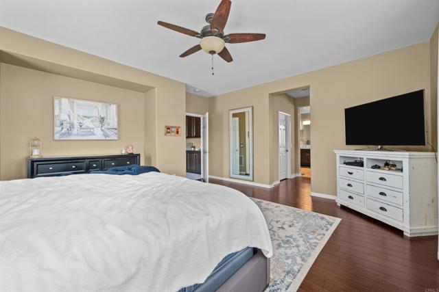 32113 Sycamore Ct, Temecula CA: https://media.crmls.org/mediaz/0f7517b2-480f-423d-ad66-63ae8628074f.jpg