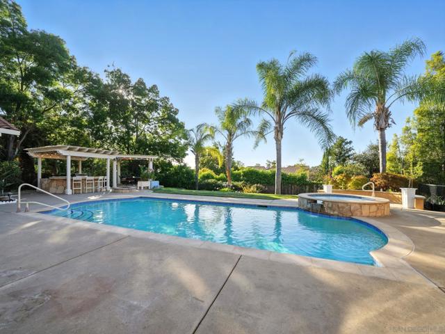 3097 High Meadow Ln, San Jose CA: https://media.crmls.org/mediaz/0f754e70-3e00-45d0-8e93-8b220ac41dea.jpg
