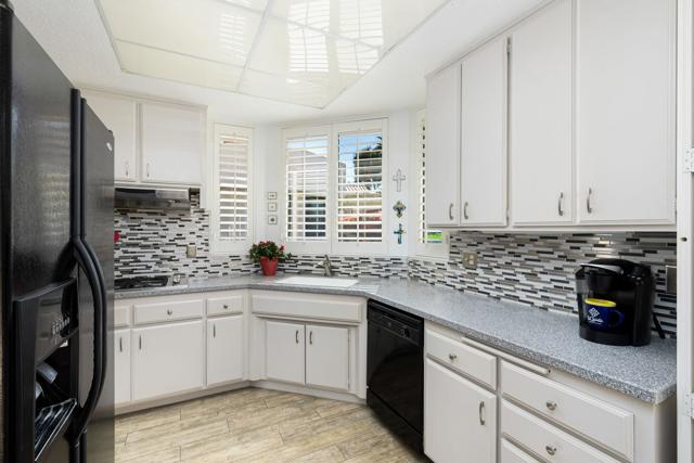 78038 Calle Norte, La Quinta CA: https://media.crmls.org/mediaz/0f759c8f-c238-4afe-bbb2-6636e29760ca.jpg