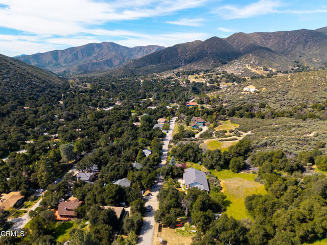Detail Gallery Image 30 of 36 For 15811 Calle El Capitan, Green Valley,  CA 91390 - 3 Beds | 2 Baths