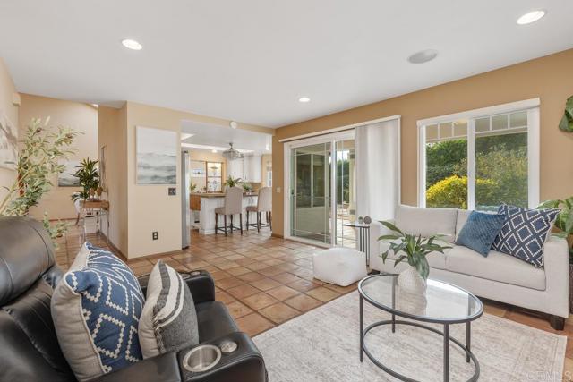 Detail Gallery Image 16 of 51 For 4623 Telescope, Carlsbad,  CA 92008 - 3 Beds | 2/1 Baths