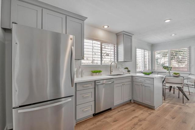 1026 Fox Meadow Way, Concord CA: https://media.crmls.org/mediaz/0f76583e-f3d0-443f-bffb-47c8d97044e9.jpg