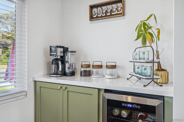 360 Alpine Ave, Chula Vista CA: https://media.crmls.org/mediaz/0f76ebaf-ea09-4c79-8d18-4bb5ebb6ed65.jpg