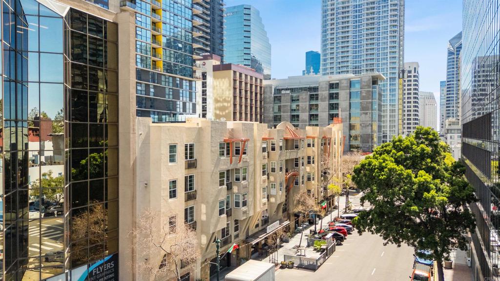1435 India Street - photo 19