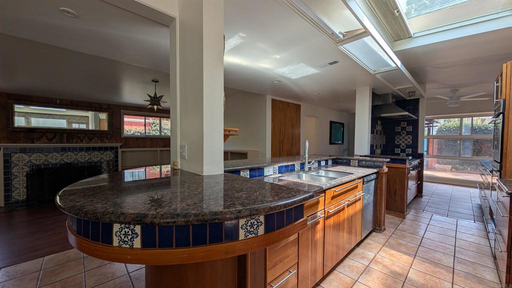 8440 La Jolla Shores Drive - photo 7