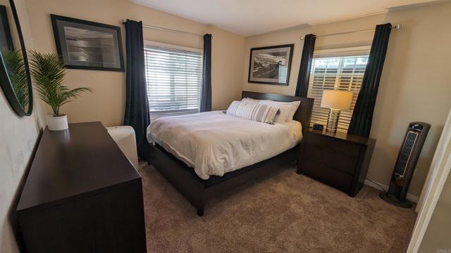 Detail Gallery Image 23 of 33 For 1475 Thomas Ave, San Diego,  CA 92109 - 2 Beds | 2 Baths