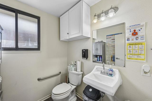 Detail Gallery Image 45 of 74 For 5979 Harps Ct, San Diego,  CA 92114 - – Beds | – Baths