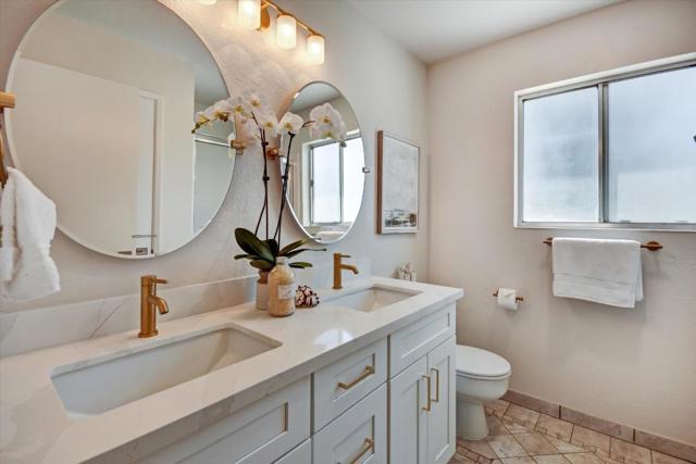 374 W Edith Avenue, Los Altos CA: https://media.crmls.org/mediaz/0f7903fa-12c5-448f-8a61-d24130cc85e1.jpg