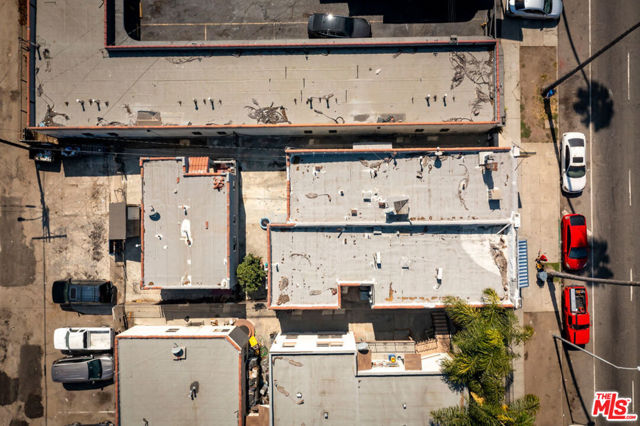 10908 S Figueroa Street, Los Angeles CA: https://media.crmls.org/mediaz/0f794a11-08bc-4651-bd06-8e91256b947f.jpg