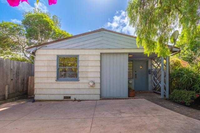 0 W Franklin Street, Monterey CA: https://media.crmls.org/mediaz/0f79d260-6a5f-4f7c-a0eb-22a1da0eafe7.jpg