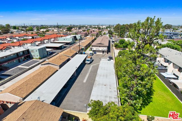 Image 12 of 13 For 4502 Elizabeth Street