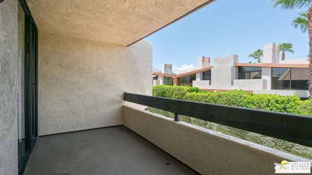 355 N Avenida Caballeros #6, Palm Springs, CA 92262
