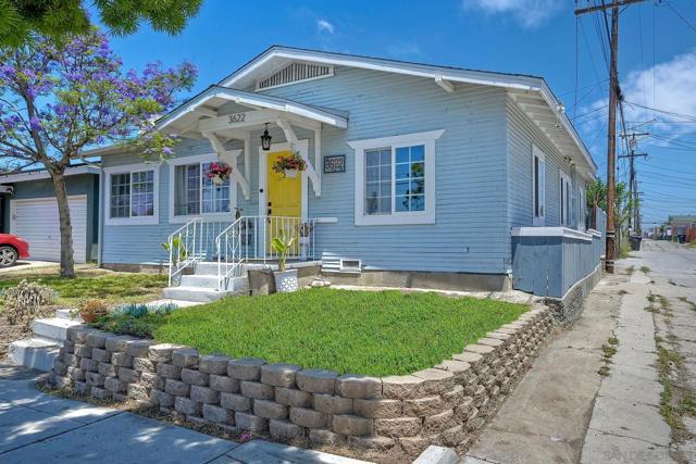 3622 Landis St, San Diego CA: https://media.crmls.org/mediaz/0f7b9fb2-e4e7-4f43-a881-feefb8081acb.jpg