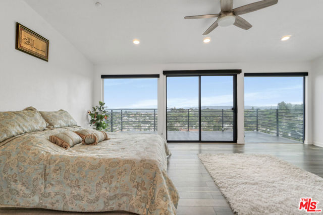 17764 Sidwell Street, Granada Hills CA: https://media.crmls.org/mediaz/0f7bfad2-dabf-4a37-aa07-66bb6de47a72.jpg