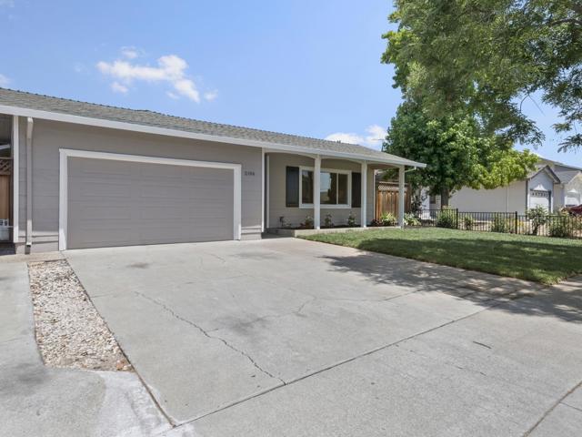 2106 Treewood Lane, San Jose CA: https://media.crmls.org/mediaz/0f7caf90-0a7d-4f6f-b1cd-faa6d37f2621.jpg