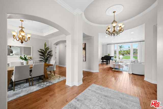 5105 Via El Cerro, Newbury Park CA: https://media.crmls.org/mediaz/0f7d4642-27f1-4a47-9be5-d42b2140ce4e.jpg