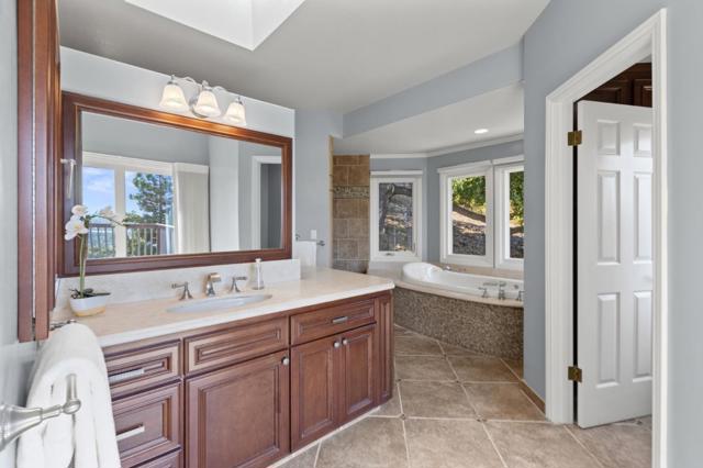 Image 17 of 40 For 21415 Continental Circle