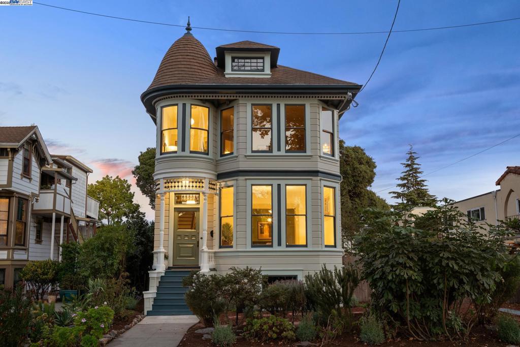 1222 Park Ave