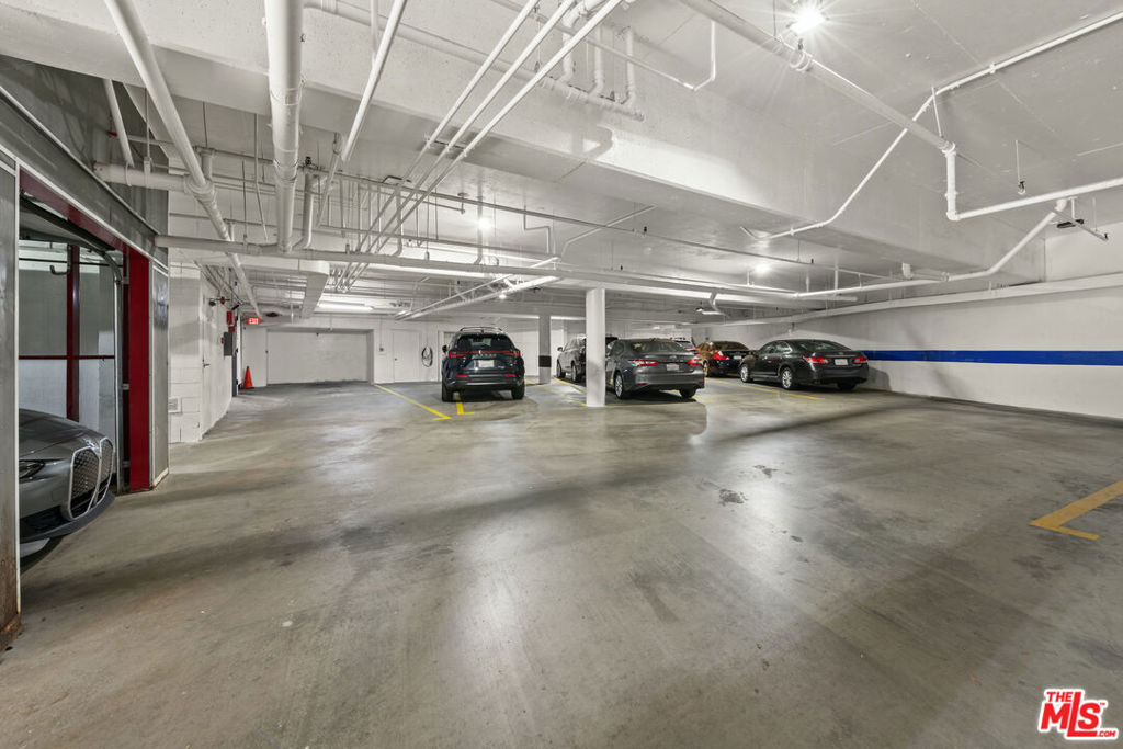 MLS #25591365 image #21