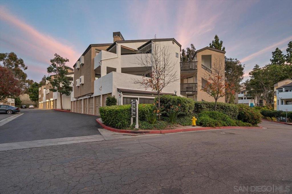 9745 Mesa Springs Way #142