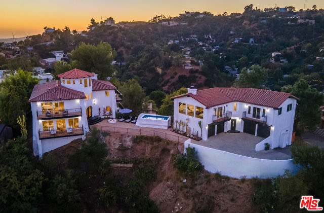 Details for 8300 Grand View Drive, Los Angeles, CA 90046