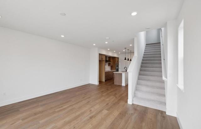 1379 California Circle, Milpitas CA: https://media.crmls.org/mediaz/0f8069d3-d5ed-427d-ab22-dd3877d039f3.jpg