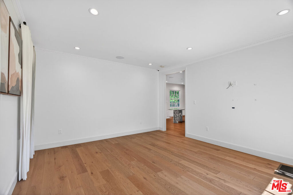 MLS #26845863 image #29