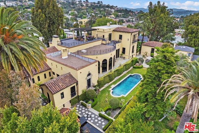 4320 Cedarhurst Circle, Los Angeles CA: https://media.crmls.org/mediaz/0f81de4a-16c2-4421-ad33-5faf6f9a2744.jpg