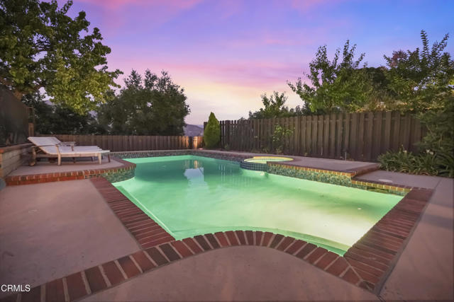 18845 Braemore Road, Porter Ranch CA: https://media.crmls.org/mediaz/0f820cc6-f1be-438a-b49b-43b1a82f6d28.jpg