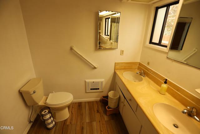 Detail Gallery Image 31 of 36 For 1010 W Robert Ave, Oxnard,  CA 93030 - 4 Beds | 2 Baths