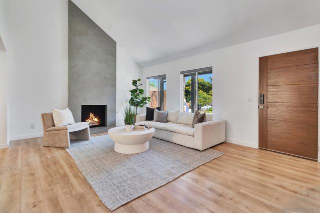 Image 2 of 13 For 15474 Nawa Ct