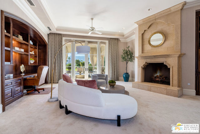 1 Saint Petersburg Court, Rancho Mirage CA: https://media.crmls.org/mediaz/0f82c098-bd2b-4bba-9f9c-191b022fbb0f.jpg