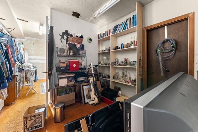 1421 San Elijo Avenue, Cardiff by the Sea CA: https://media.crmls.org/mediaz/0f82fb0e-153b-4015-8932-b73940eb278c.jpg
