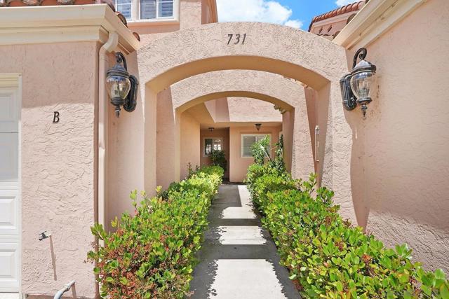 731 Edgewater Dr, Chula Vista CA: https://media.crmls.org/mediaz/0f838809-17a2-489b-b58f-c503cdbaf354.jpg