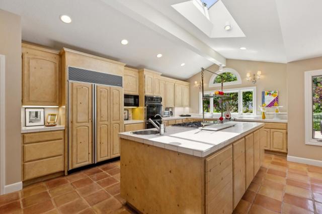 19273 Citrus Lane, Saratoga CA: https://media.crmls.org/mediaz/0f840411-da2a-4acb-96d4-9c383a157146.jpg