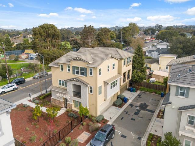 24227 2nd Street, Hayward CA: https://media.crmls.org/mediaz/0f852089-a115-4af3-ae4c-999d17986c7f.jpg