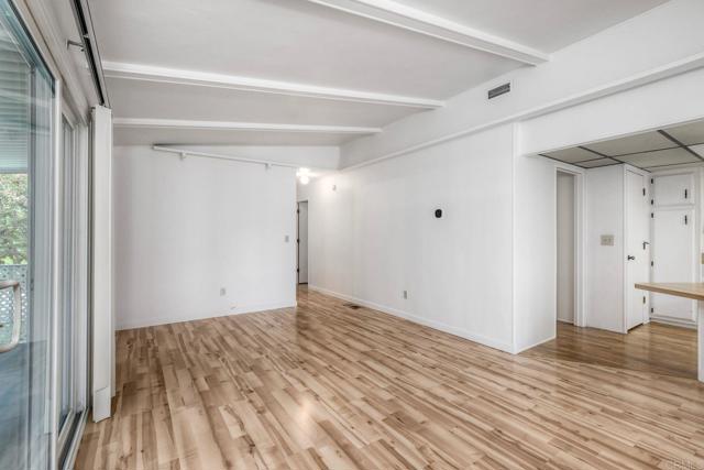 Detail Gallery Image 19 of 46 For 1175 La Moree Dr #7,  San Marcos,  CA 92078 - 2 Beds | 2 Baths