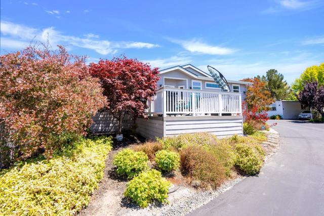 6 PRIMROSE, Aptos CA: https://media.crmls.org/mediaz/0f85ad46-0ab4-447d-b429-6e0afcde1ef8.jpg