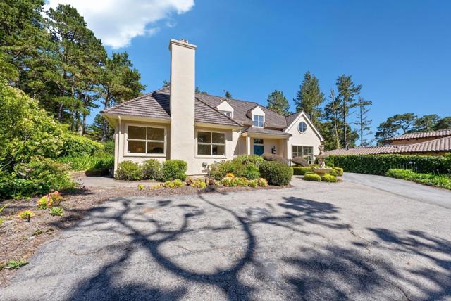 4071 Los Altos Drive, Pebble Beach CA: https://media.crmls.org/mediaz/0f862e3d-4864-42cb-b265-3f05ba6b3a20.jpg