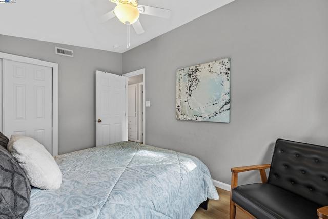 Image 24 of 58 For 2038 Boca Raton St
