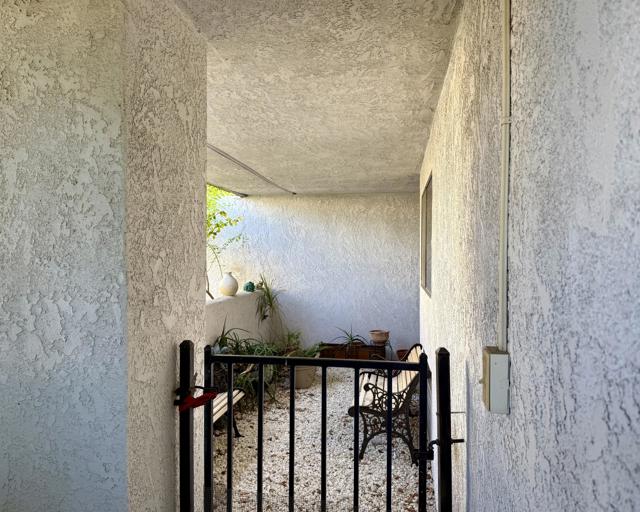 5301 E Waverly Dr., Palm Springs CA: https://media.crmls.org/mediaz/0f871c0a-f844-410f-b128-6cbe83c32822.jpg