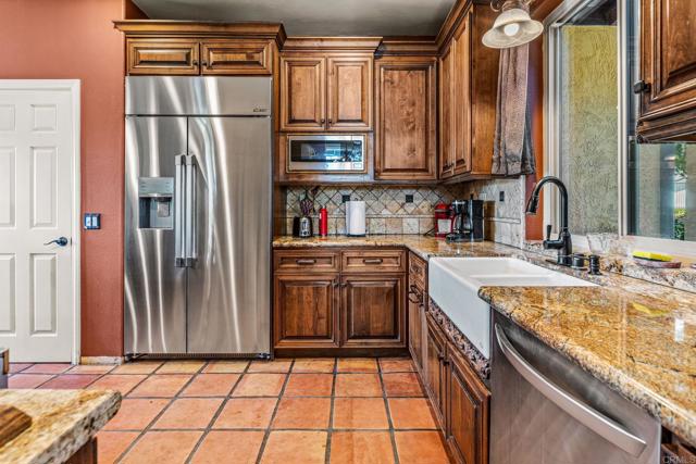 Detail Gallery Image 23 of 51 For 1147 Sea Larke Dr, Fallbrook,  CA 92028 - 4 Beds | 2/1 Baths