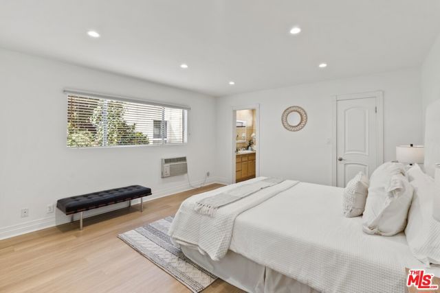 1831 Prosser Avenue, Los Angeles CA: https://media.crmls.org/mediaz/0f8852d6-1c73-4b54-8a13-70643c7f0f0d.jpg