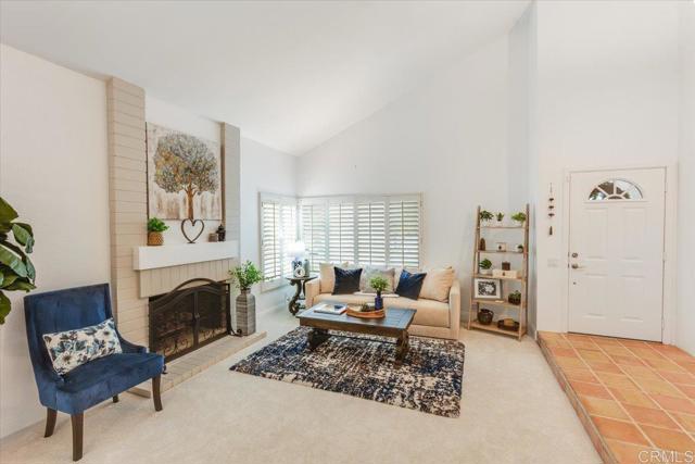 Detail Gallery Image 2 of 12 For 13411 Appalachian Way, San Diego,  CA 92129 - 3 Beds | 2/1 Baths