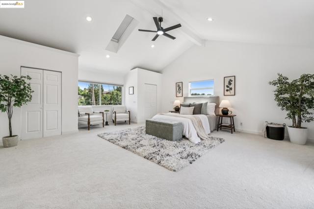 1051 Kaski Ln, Concord CA: https://media.crmls.org/mediaz/0f8a25c3-1e08-42ab-97da-15ff7be17e67.jpg