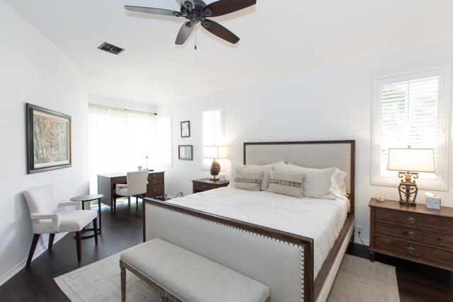 48225 Via Solana, La Quinta CA: https://media.crmls.org/mediaz/0f8a3d55-fd77-42eb-ad80-b5256be43943.jpg