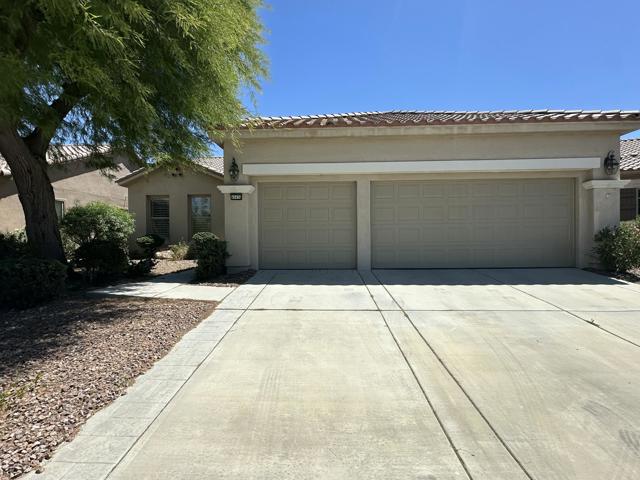 40456 Corte Los Bancos, Indio CA: https://media.crmls.org/mediaz/0f8b5464-de29-4c0d-9415-ab6df5f2436f.jpg