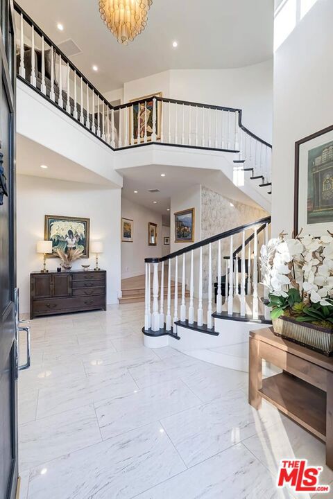 2322 Canyonback Road, Los Angeles CA: https://media.crmls.org/mediaz/0f8b8e9e-dc75-4573-bb7d-545c918faf2f.jpg