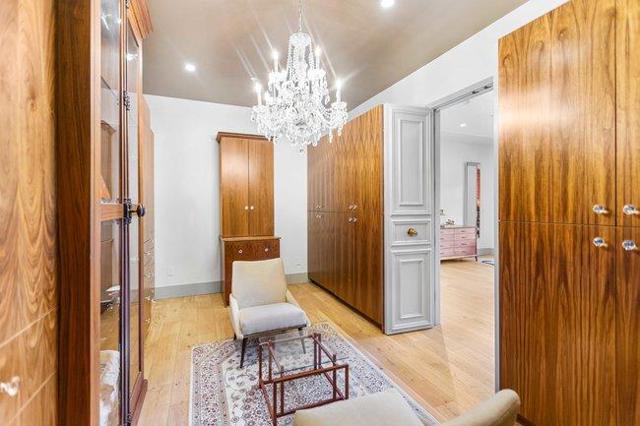 14835 Baranga Lane, Saratoga CA: https://media.crmls.org/mediaz/0f8bb678-f837-4e8f-b3b2-f83aab279149.jpg