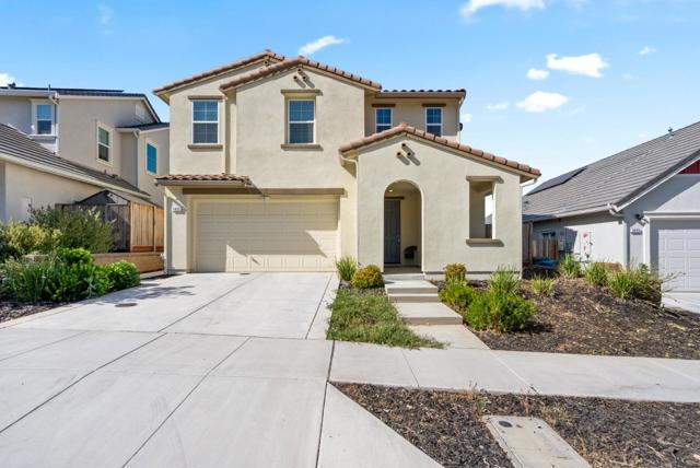 1455 Winzer Place, Gilroy CA: https://media.crmls.org/mediaz/0f8c3c50-65dc-4661-a456-a25c88be8d58.jpg